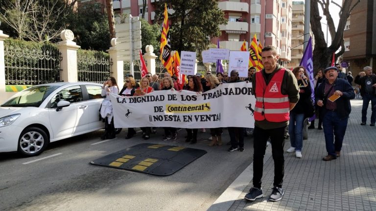 Continuen les mobilitzacions per